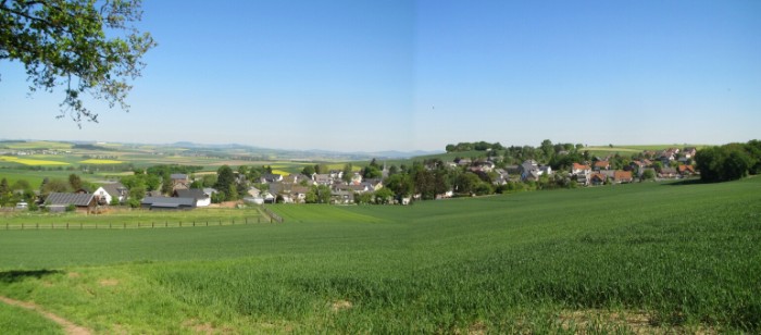 Blick übers Maifeld